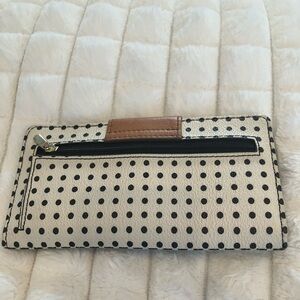 Fossil wallet